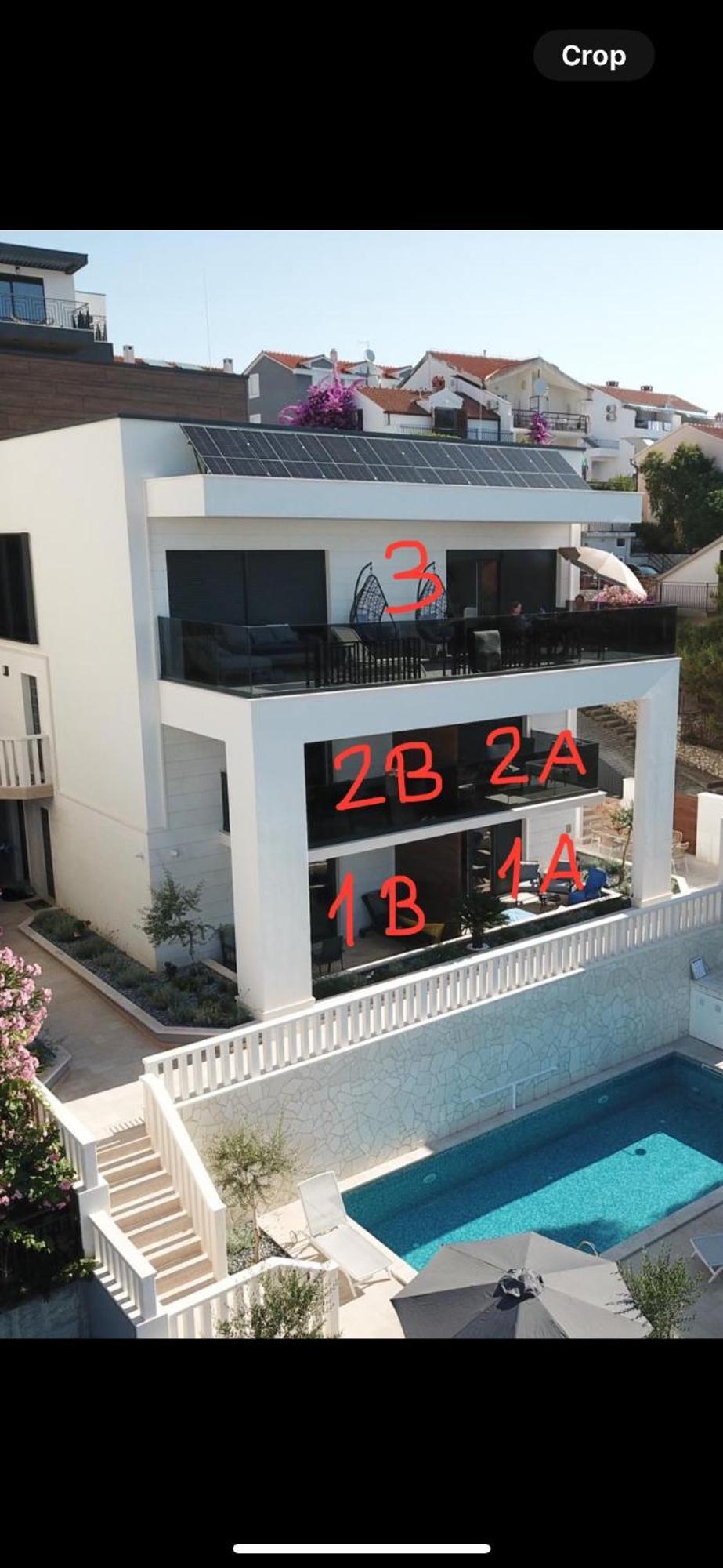 Luxury Beachfront Villa Carlisa Чиово Экстерьер фото